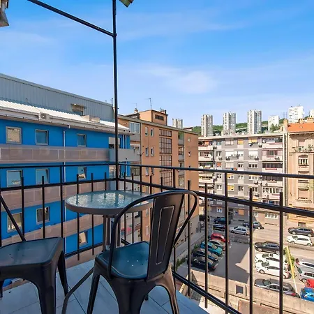 Mima Center Balcony 5 - Rent Apartment