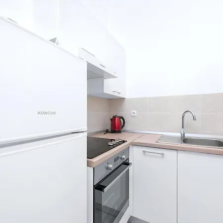 Apartment Mima Center Balcony 5 - Rent
