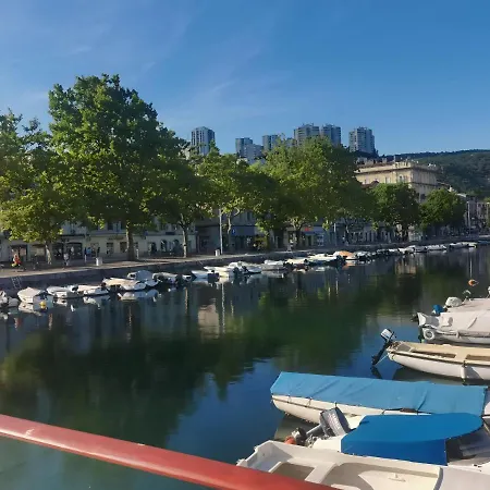 Apartment Mima Center Balcony 5 - Rent Rijeka