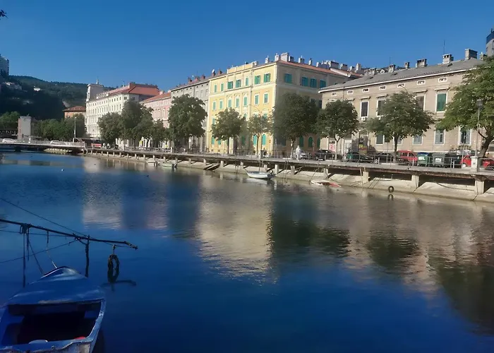 Lejlighed Mima Center Balcony 5 - Rent